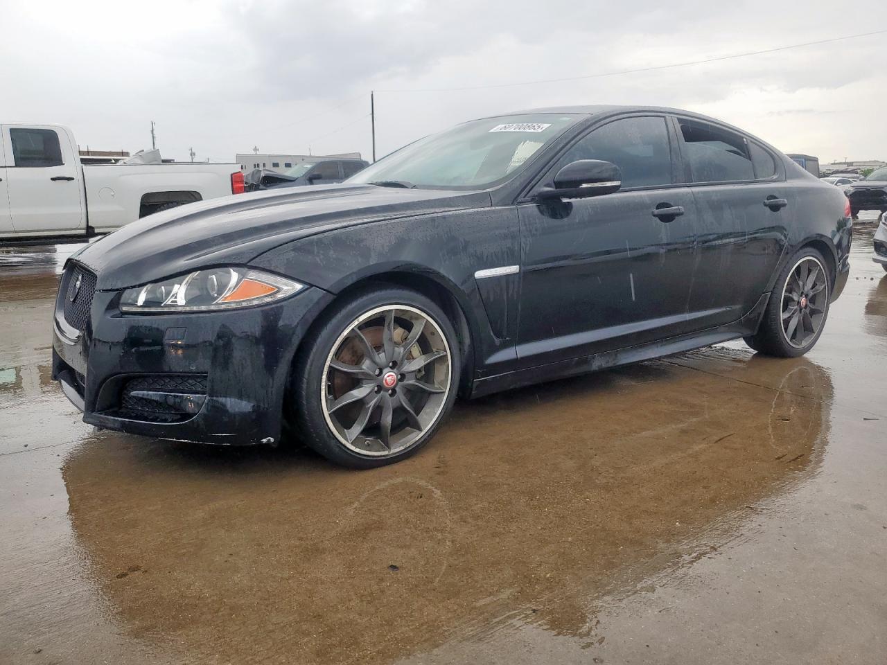 2015 Jaguar XF Portfolio, VIN SAJWA0F71F8U59206 — Normal wear