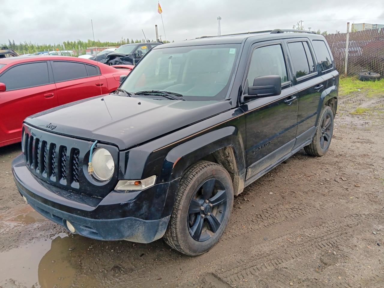 2014 Jeep Patriot Altitude, VIN 1C4NJPBA0ED715314 — Minor dents and scratches