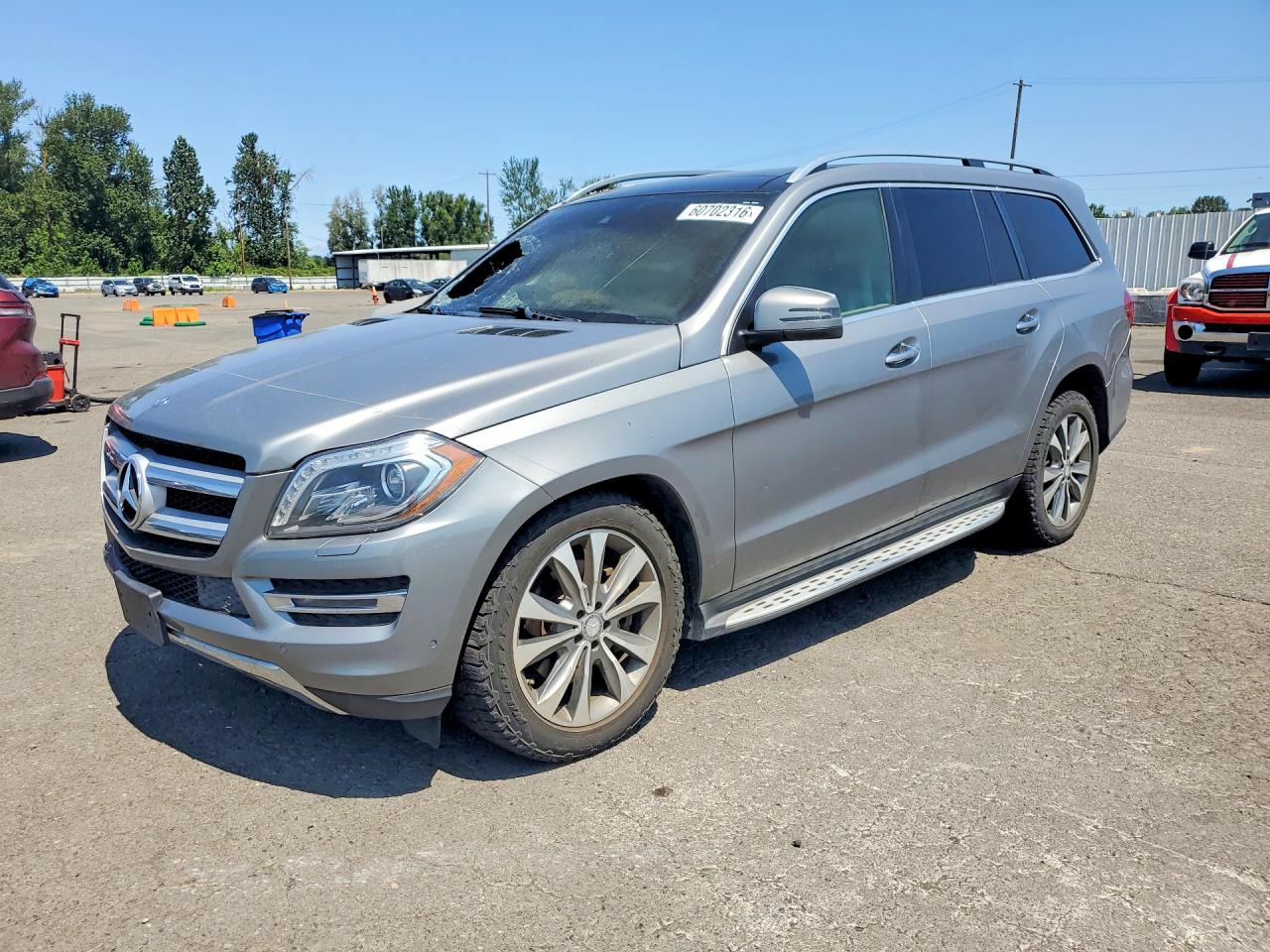 2015 Mercedes-Benz GL 450, VIN 4JGDF6EE6FA468529 — Interior fire