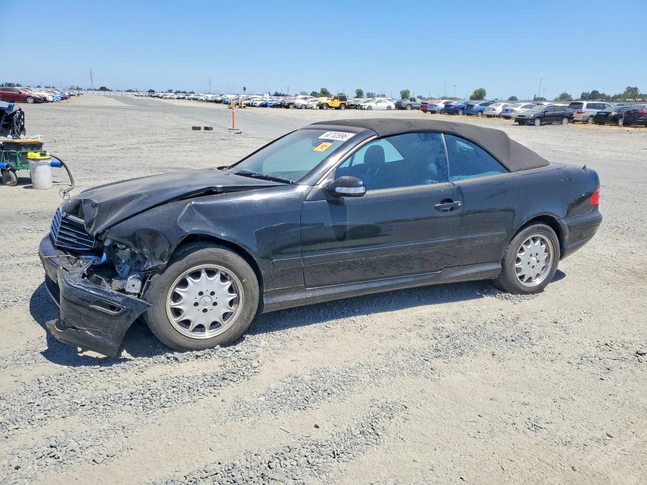 2003 Mercedes-Benz CLK 430, VIN WDBLK70G23T141375 — Front end