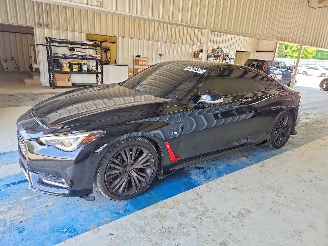 2018 Infiniti Q60 Luxe, VIN JN1EV7EK1JM340099 — Front end