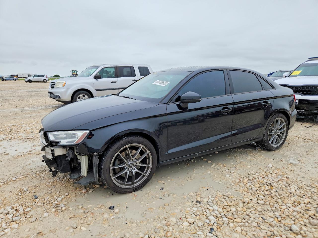 2017 Audi A3 Premium, VIN WAUB8GFF2H1078191 — Auction photo 1 of 4