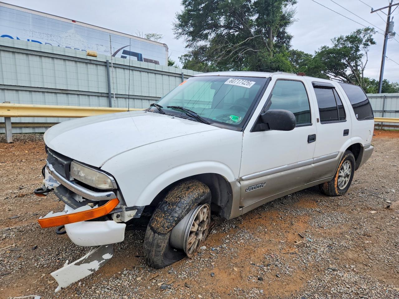 2001 GMC Jimmy SLE, VIN 1GKDT13W912200285 — Перед