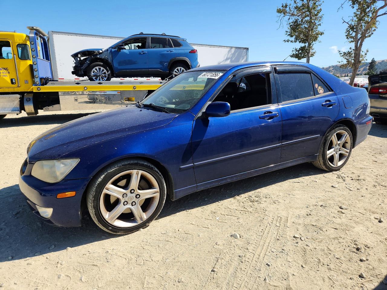 2001 Lexus IS 300/350, VIN JTHBD182510020446 — Мелкие вмятины и царапины