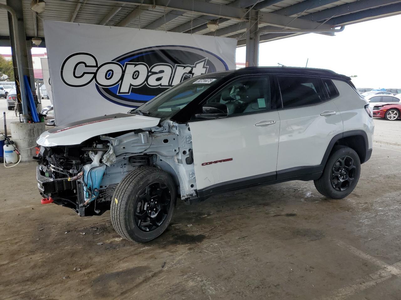 2023 Jeep Compass Trailhawk, VIN 3C4NJDDN1PT503243 — Front end