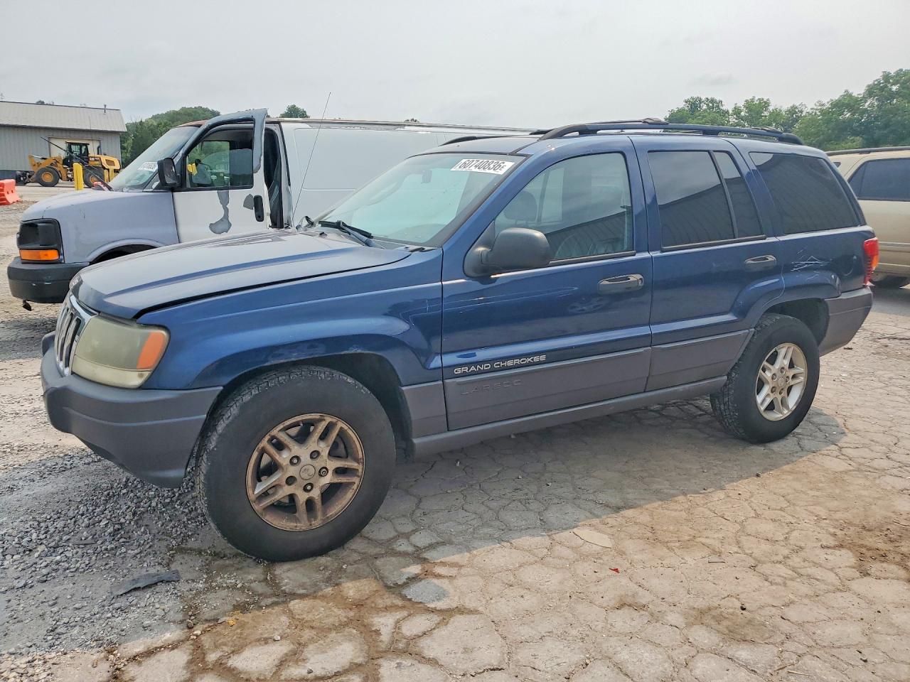 2003 Jeep Grand Cherokee Laredo, VIN 1J8GW48N23C554267 — Rear end