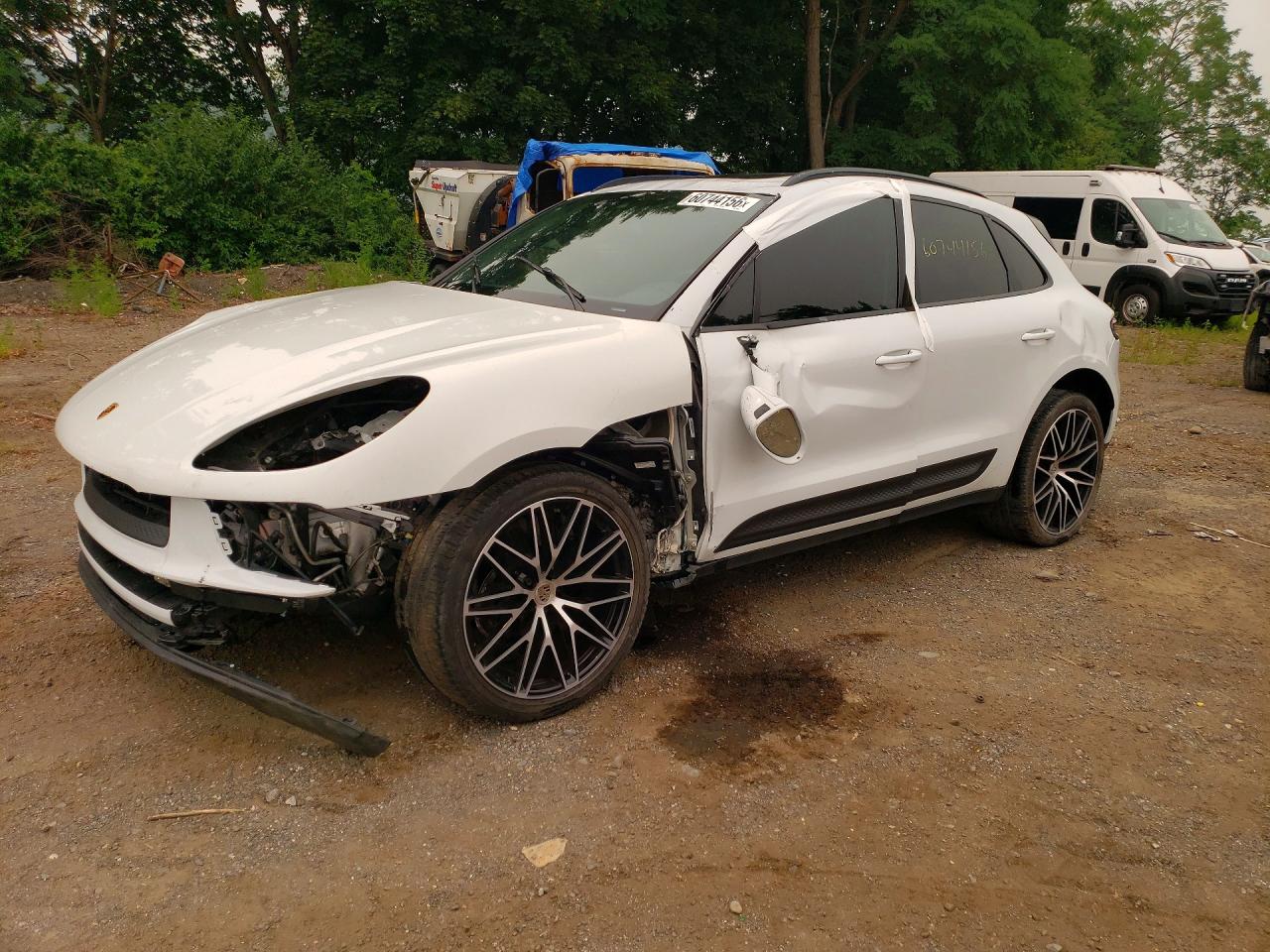 2022 Porsche Macan, VIN WP1AA2A59NLB03509 — Front end