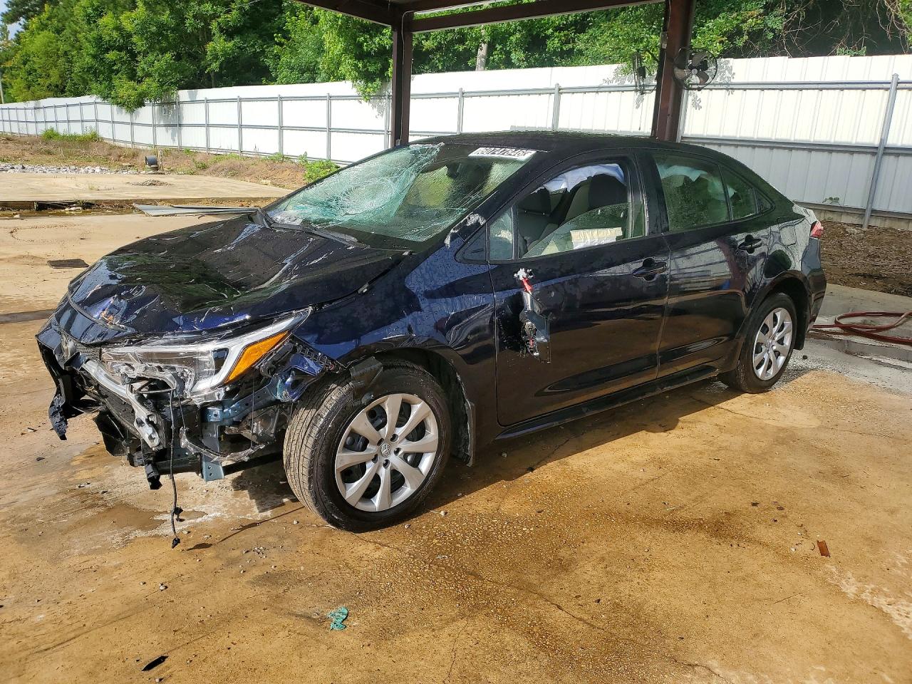 2026 Toyota Corolla Hybrid LE, VIN JTDBCMFE6T3125761 — Перед