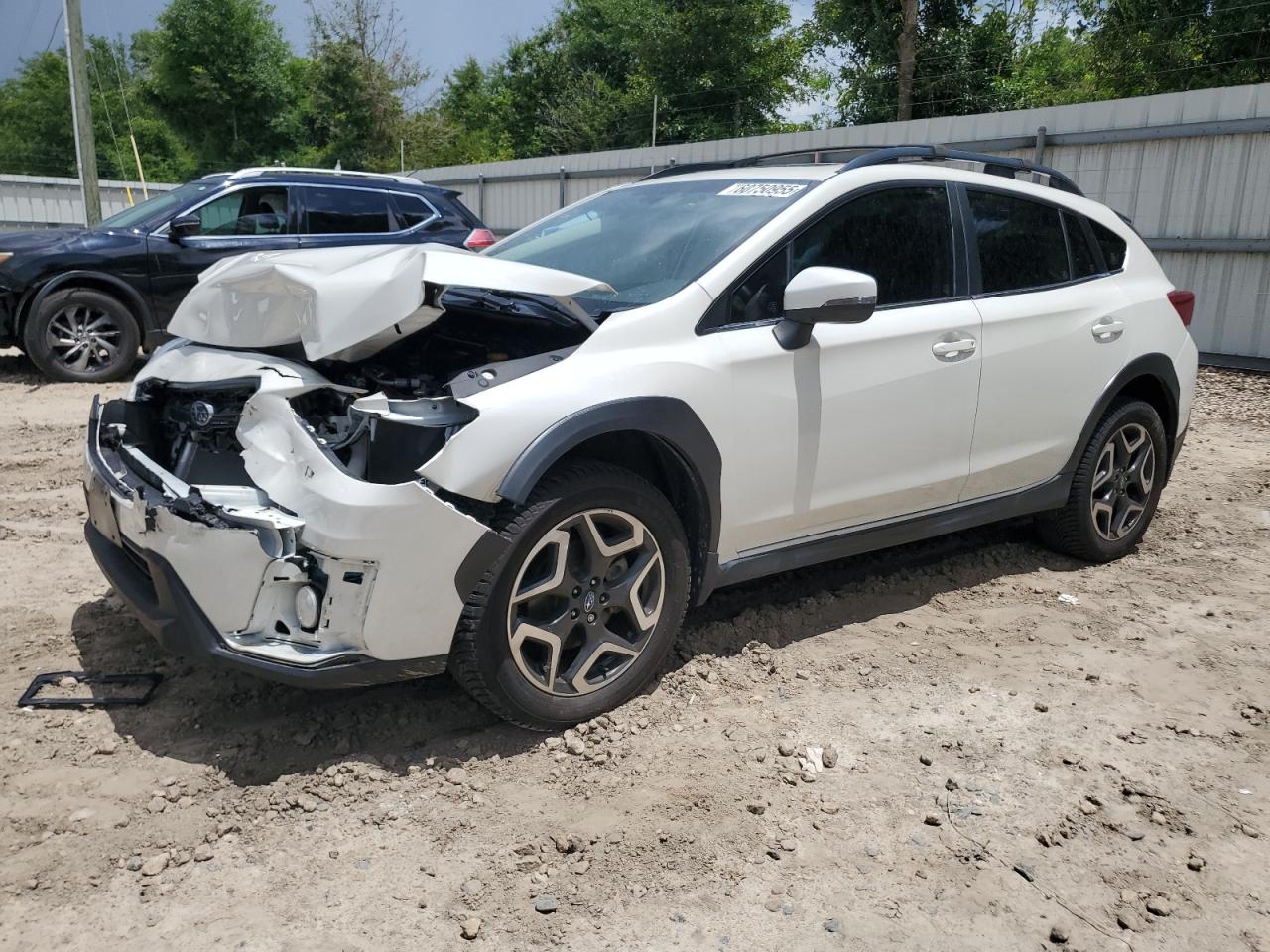 2019 Subaru Crosstrek Limited, VIN JF2GTANC4KH326338 — Front end