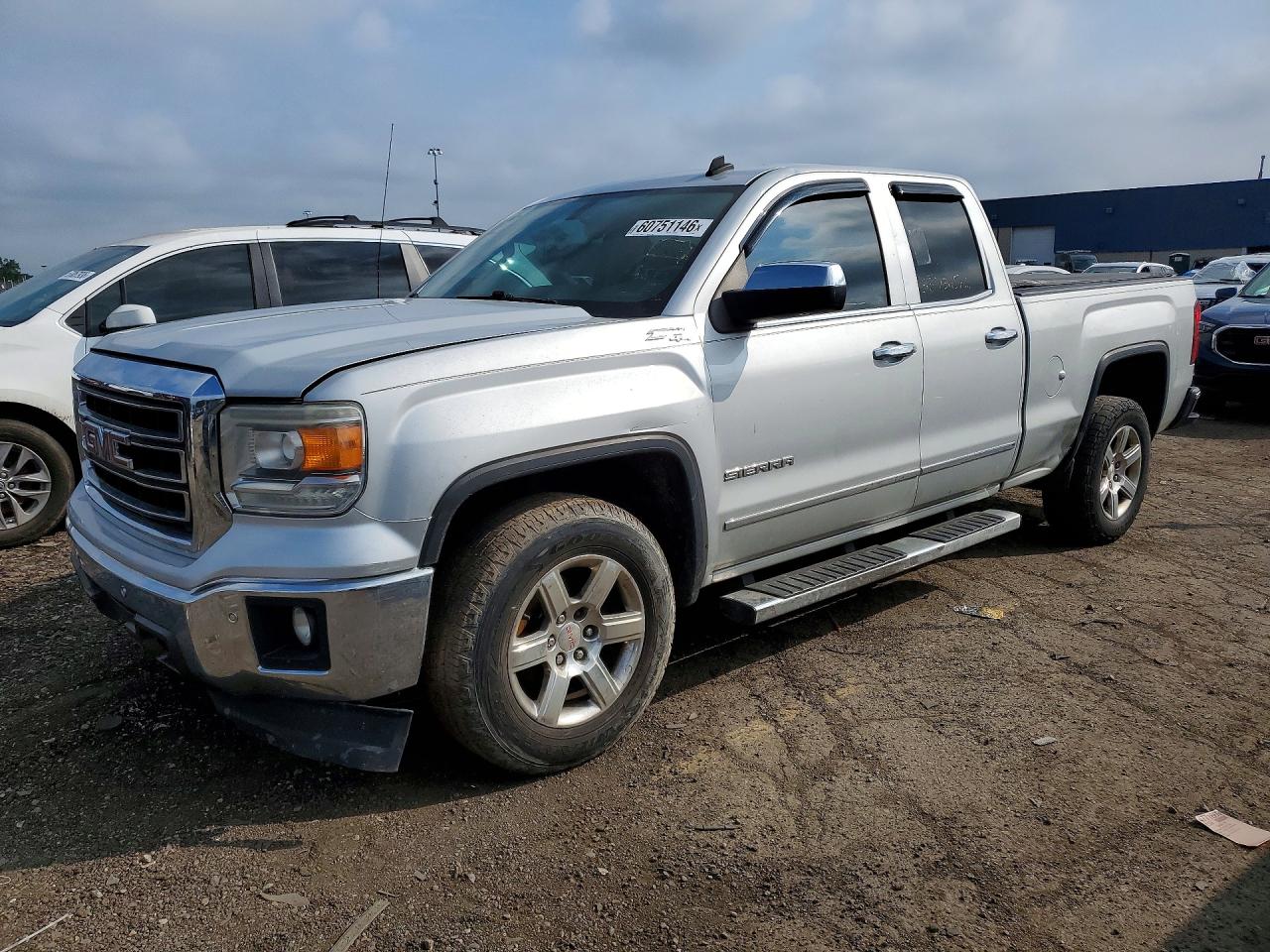 2014 GMC Sierra 1500 SLT, VIN 1GTV2VEC4EZ224133 — Rear end