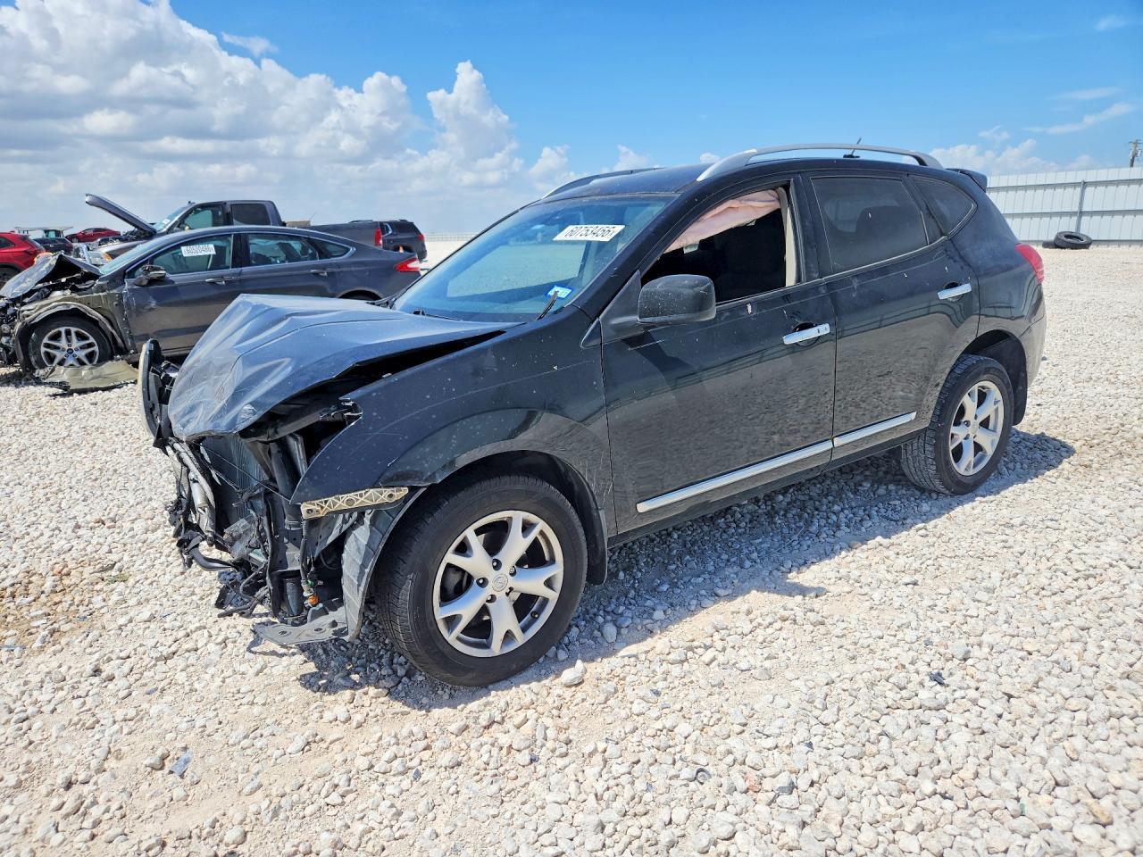 2011 Nissan Rogue SV, VIN JN8AS5MT9BW571748 — Front end