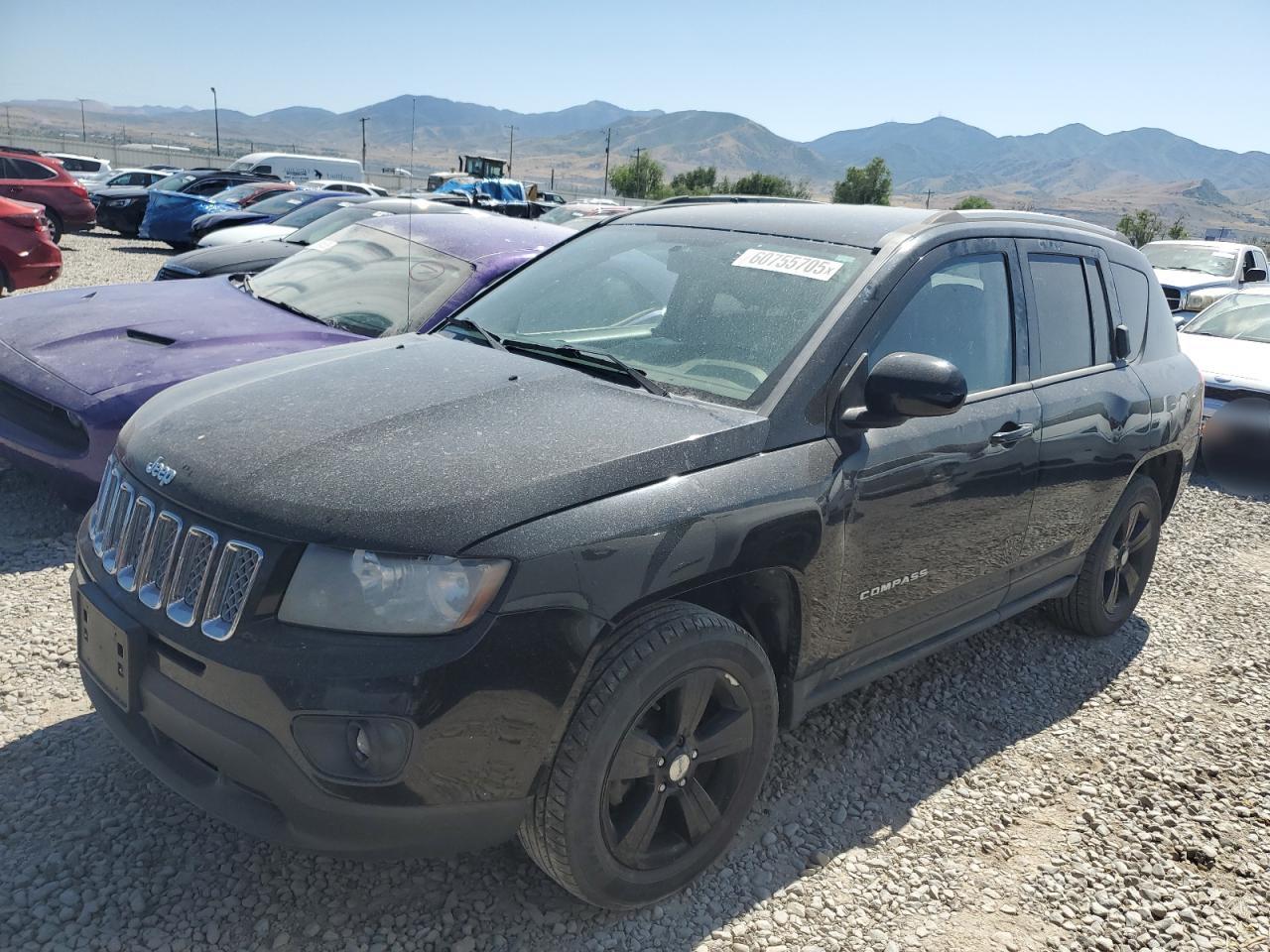 2016 Jeep Compass High Altitude, VIN 1C4NJDEB0GD663303 — Auction photo