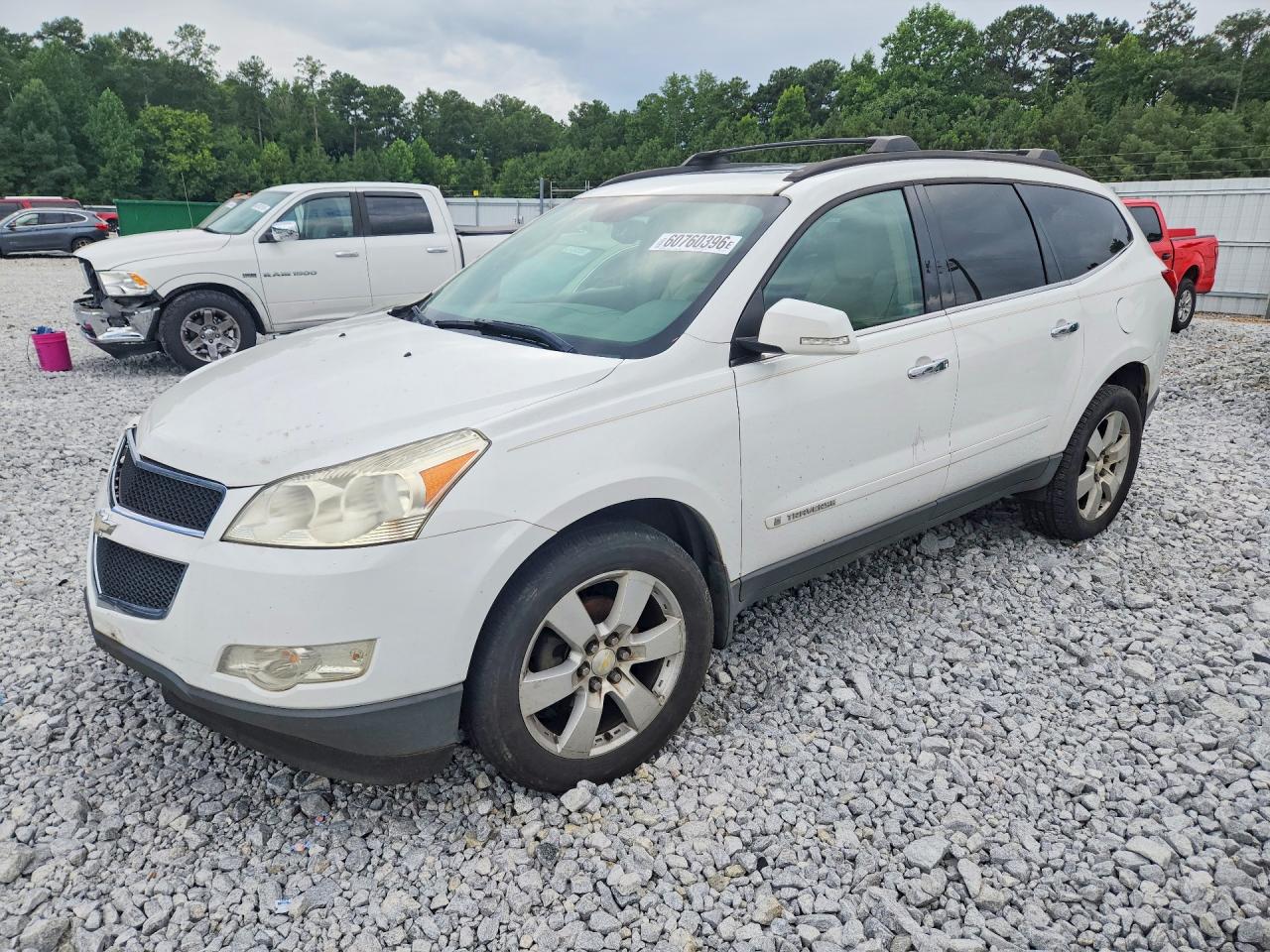 2009 Chevrolet Traverse 1LT, VIN 1GNER23DX9S100542 — Rear end