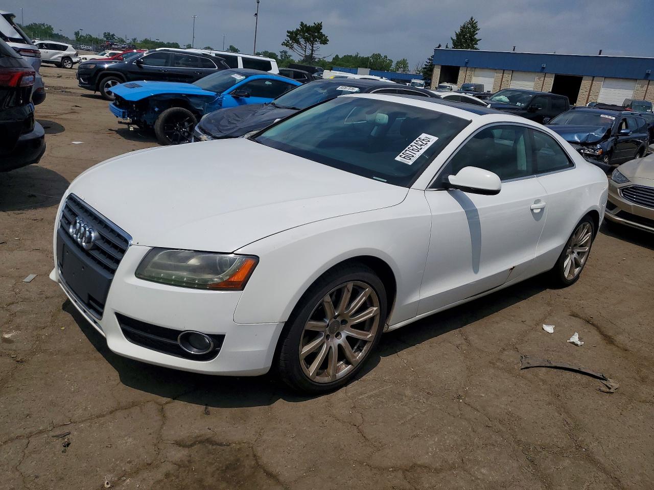 2011 Audi A5 Premium Plus, VIN WAULFAFR9BA080948 — Механическое