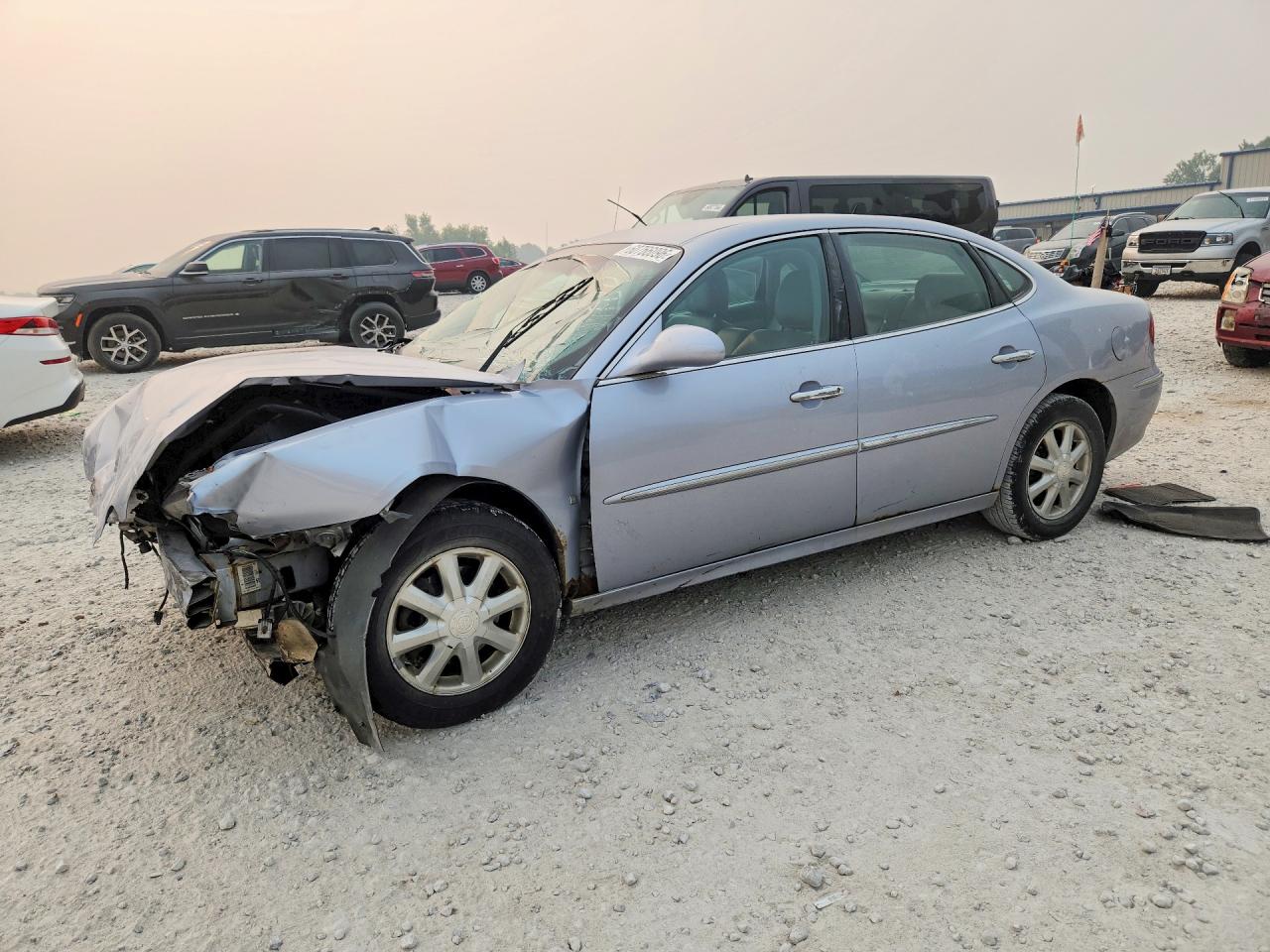 2006 Buick LaCrosse CXL, VIN 2G4WD582661165481 — Перед