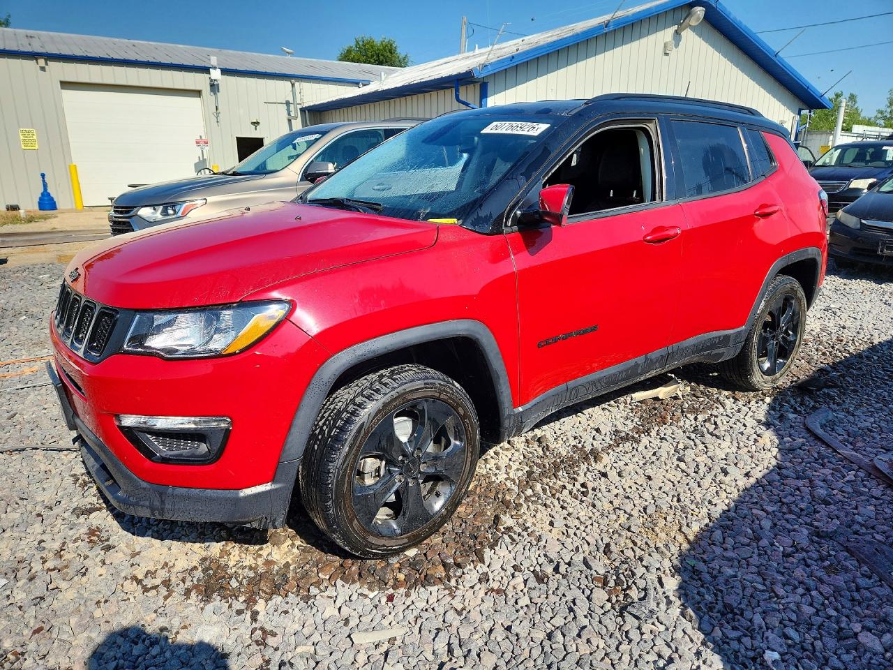 2019 Jeep Compass Latitude, VIN 3C4NJDBB4KT761127 — Перед