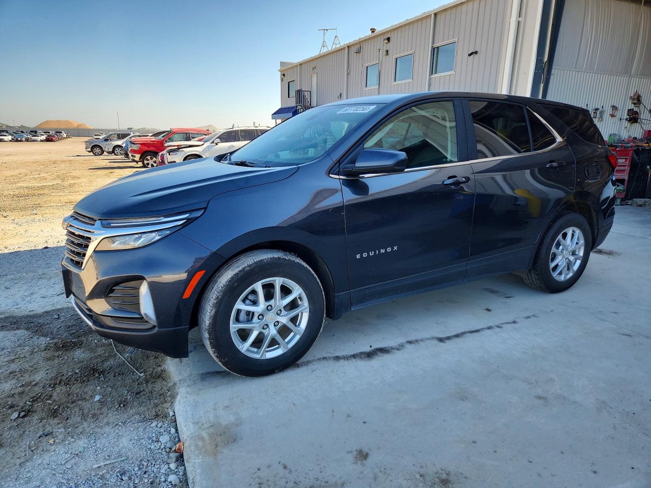 2023 Chevrolet Equinox LT, VIN 3GNAXKEG3PS156321 — Rear end