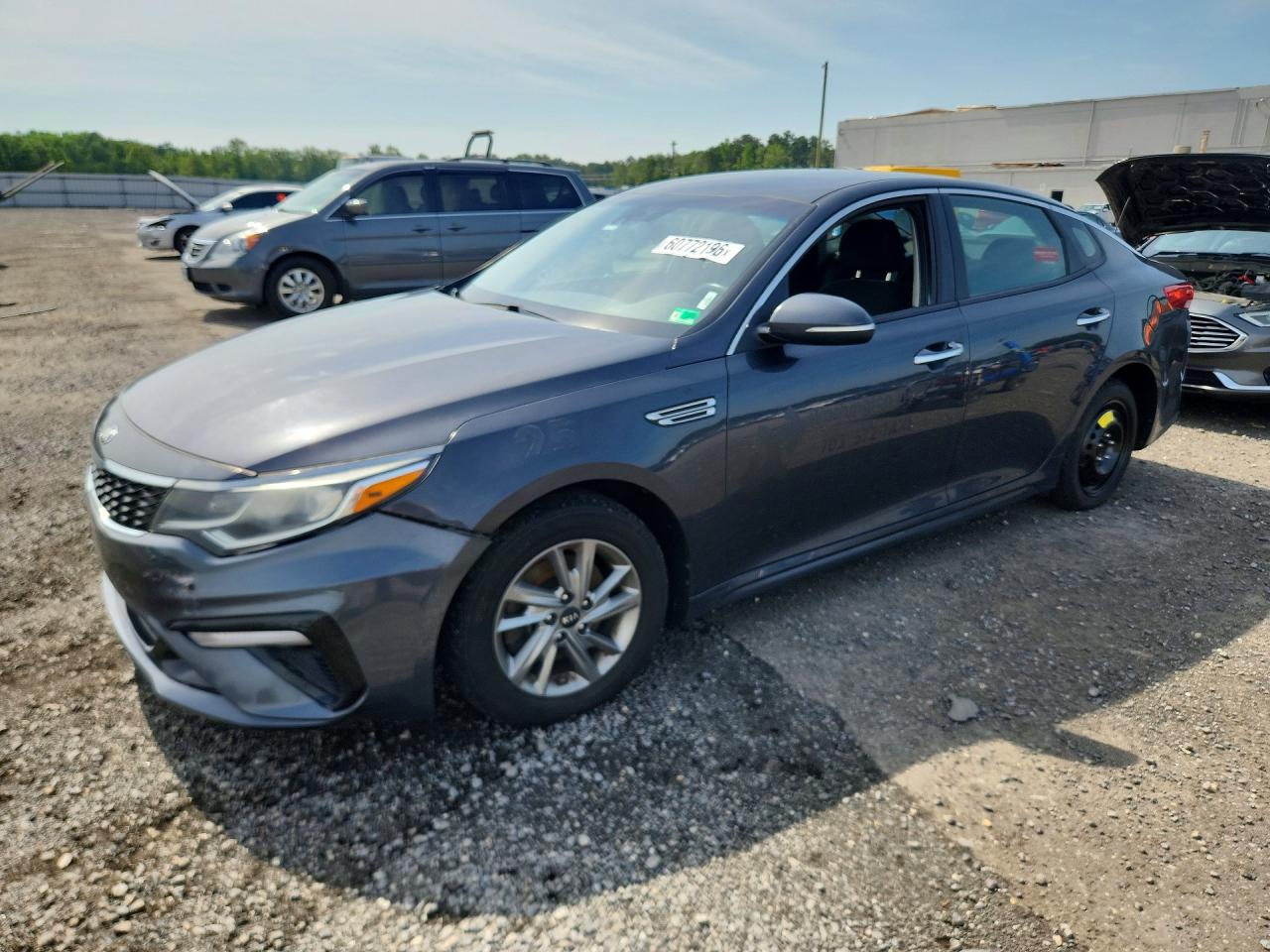 2019 Kia Optima S, VIN 5XXGT4L34KG296323 — Front end