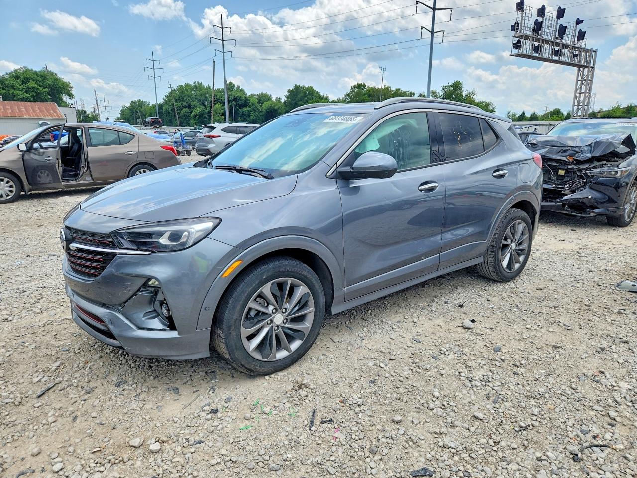 2022 Buick Encore GX Essence, VIN KL4MMFSL3NB041275 — Side