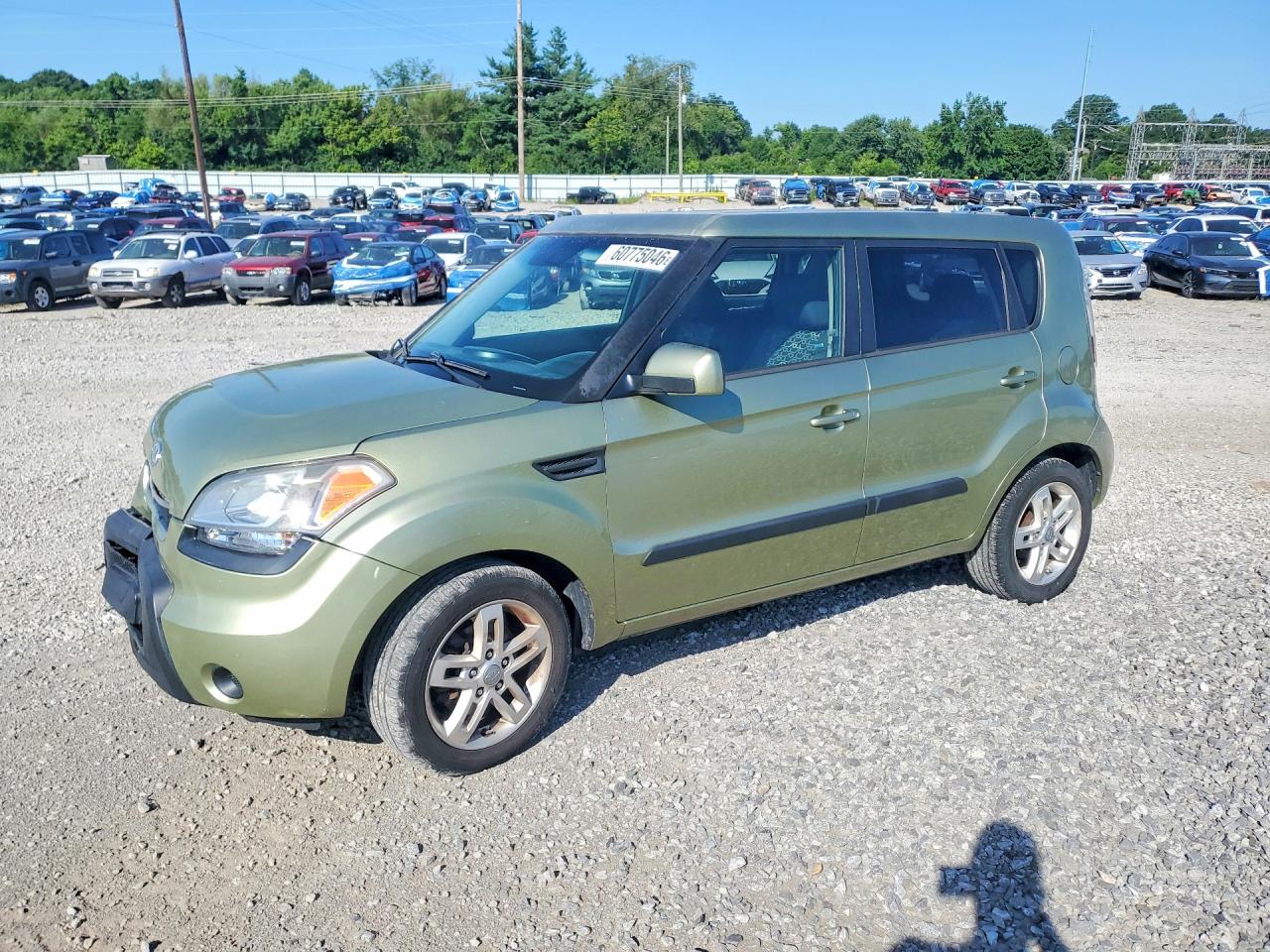 2011 Kia Soul +, VIN KNDJT2A23B7260491 — Front end