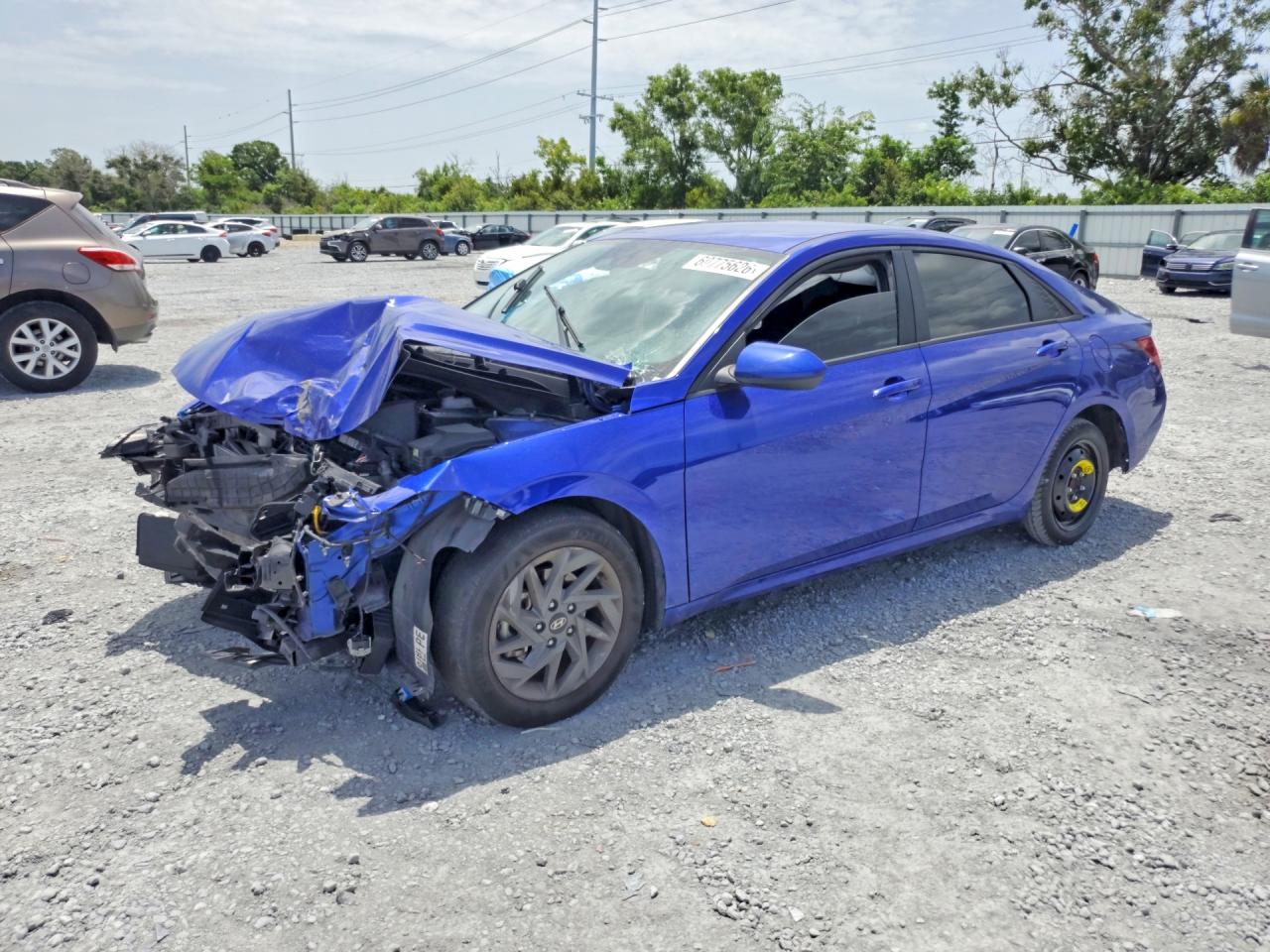 2024 Hyundai Elantra SEL, VIN KMHLM4DG5RU656776 — Front end