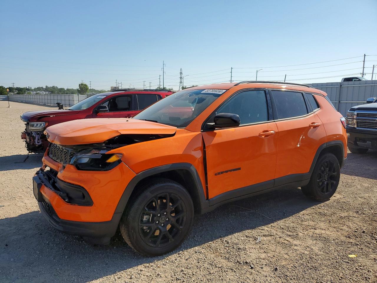2026 Jeep Compass Latitude Altitude, VIN 3C4NJDBN3TT179421 — Front end