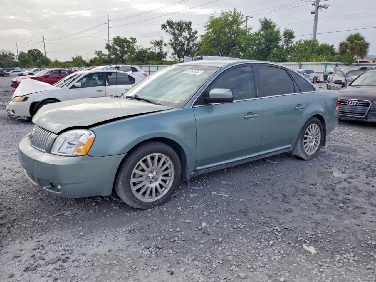 2007 Mercury Montego Premier, VIN 1MEHM42167G611445 — Front end