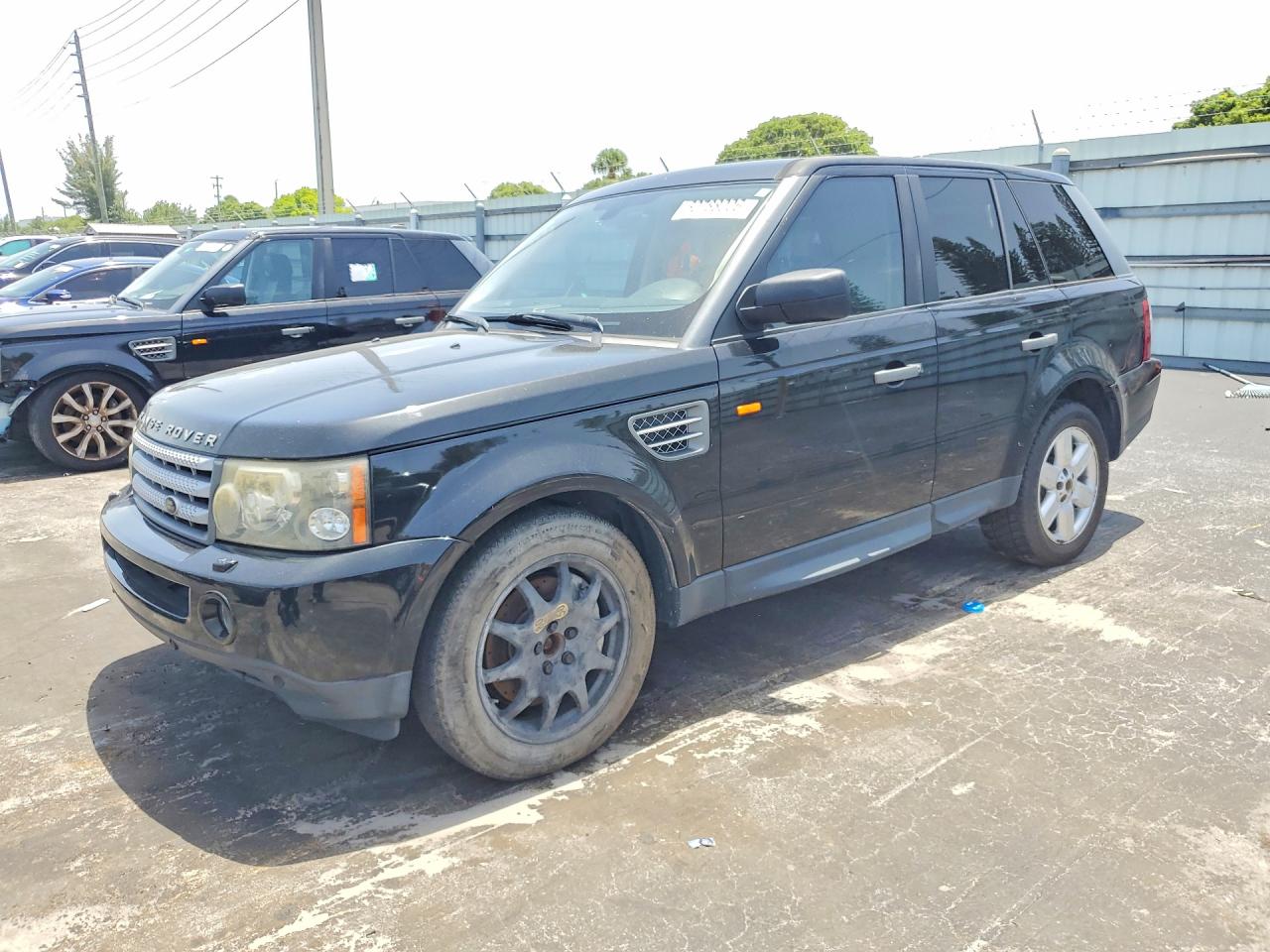 2008 Land Rover Range Rover Sport SC, VIN SALSH23478A183682 — Rear end
