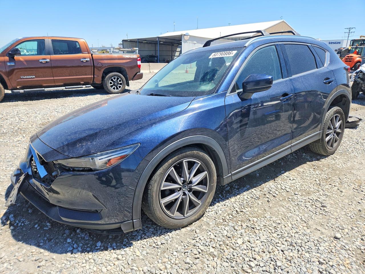 2018 Mazda CX-5 Grand Touring, VIN JM3KFBDMXJ0334903 — Front end