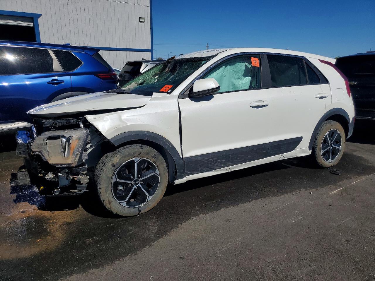 2026 Kia Niro LX, VIN KNDCP3LE4T5328594 — Auction photo