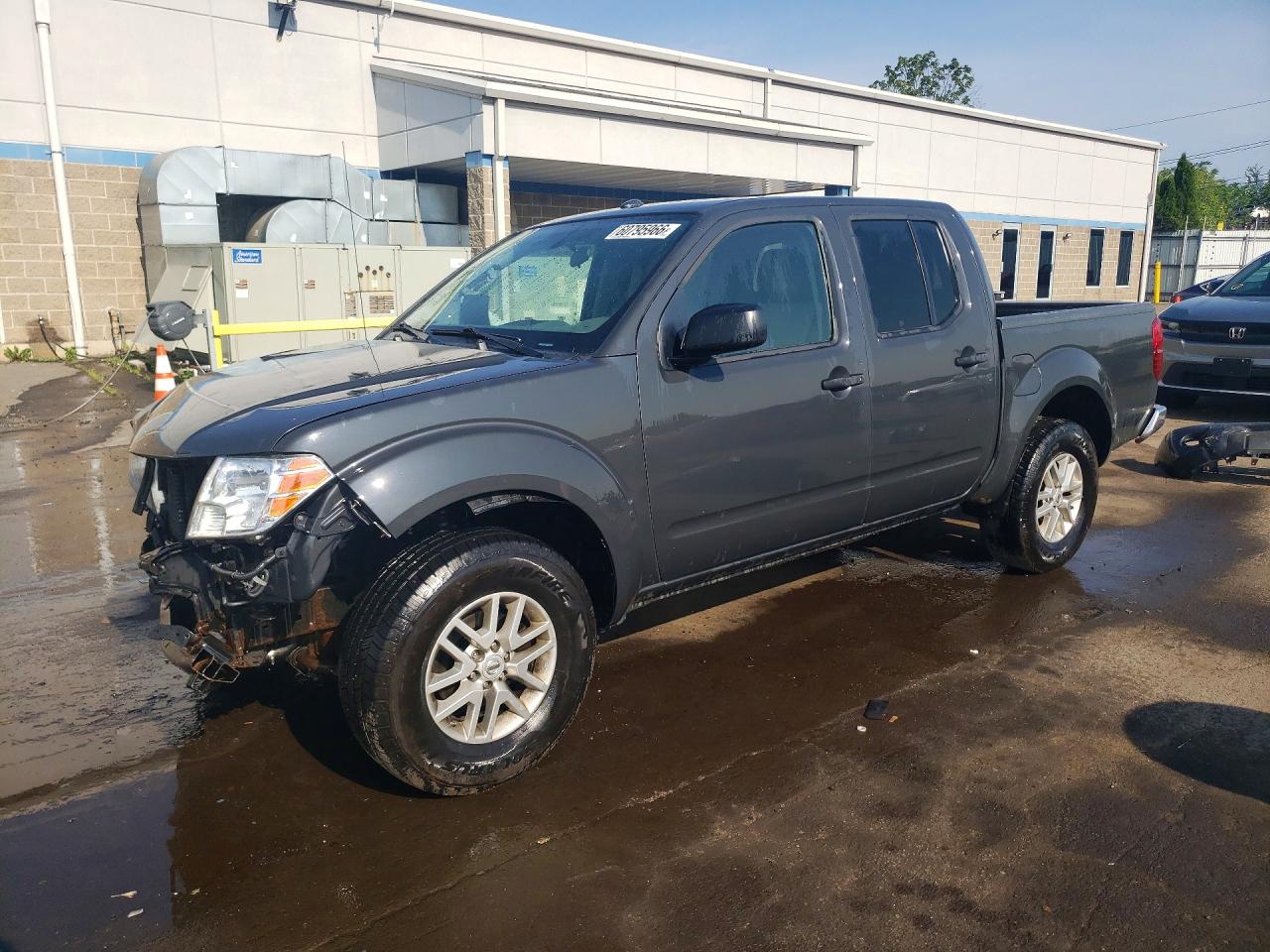 2014 Nissan Frontier Pro-4X, VIN 1N6AD0EV4EN738906 — Front end