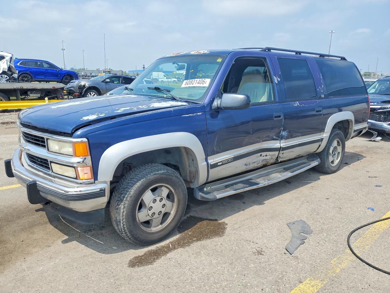 1994 Chevrolet Suburban, VIN 1GNFK16K7RJ420372 — Side