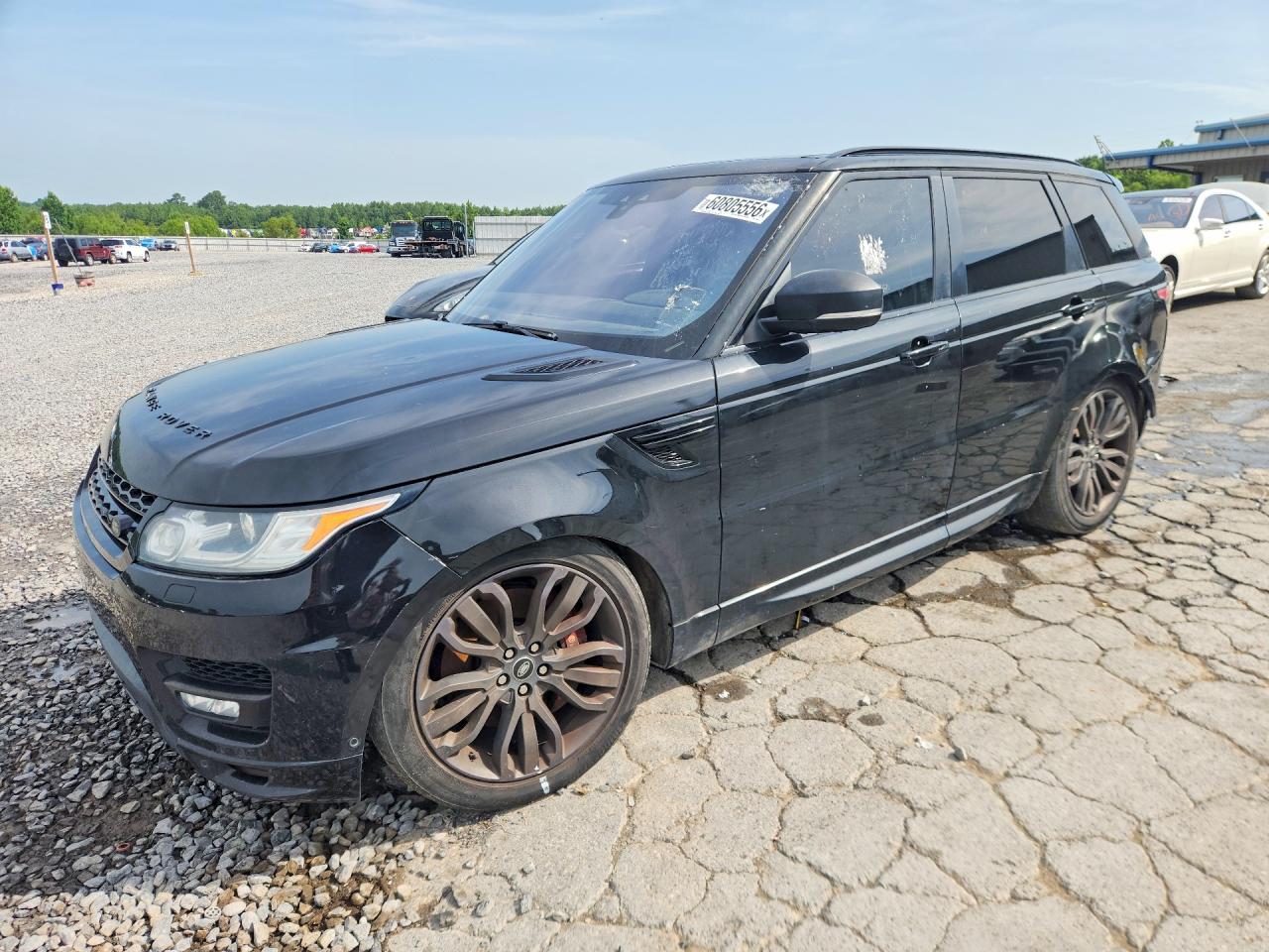 2017 Land Rover Range Rover Sport HSE Dynamic, VIN SALWV2FV4HA181189 — Minor dents and scratches
