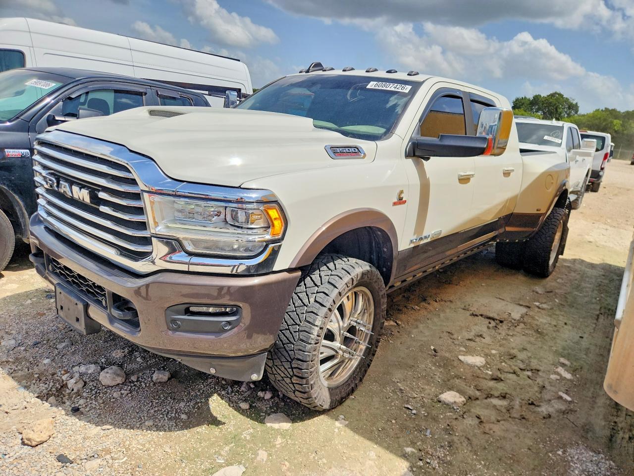2019 Ram 3500 Longhorn, VIN 3C63RRNL0KG665111 — Зад