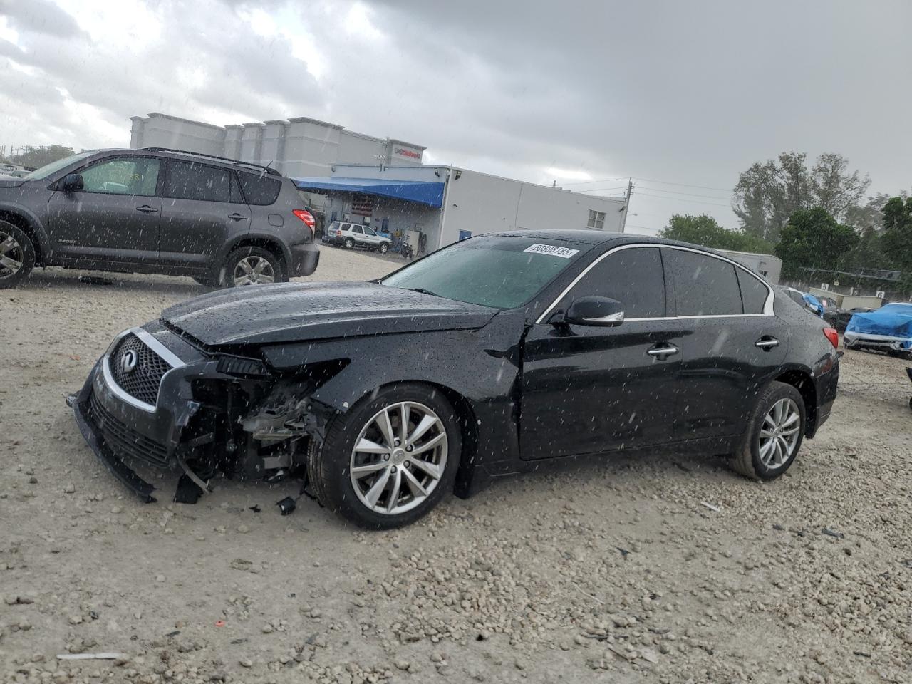 2016 Infiniti Q50 Sport, VIN JN1EV7AR7GM346162 — Front end