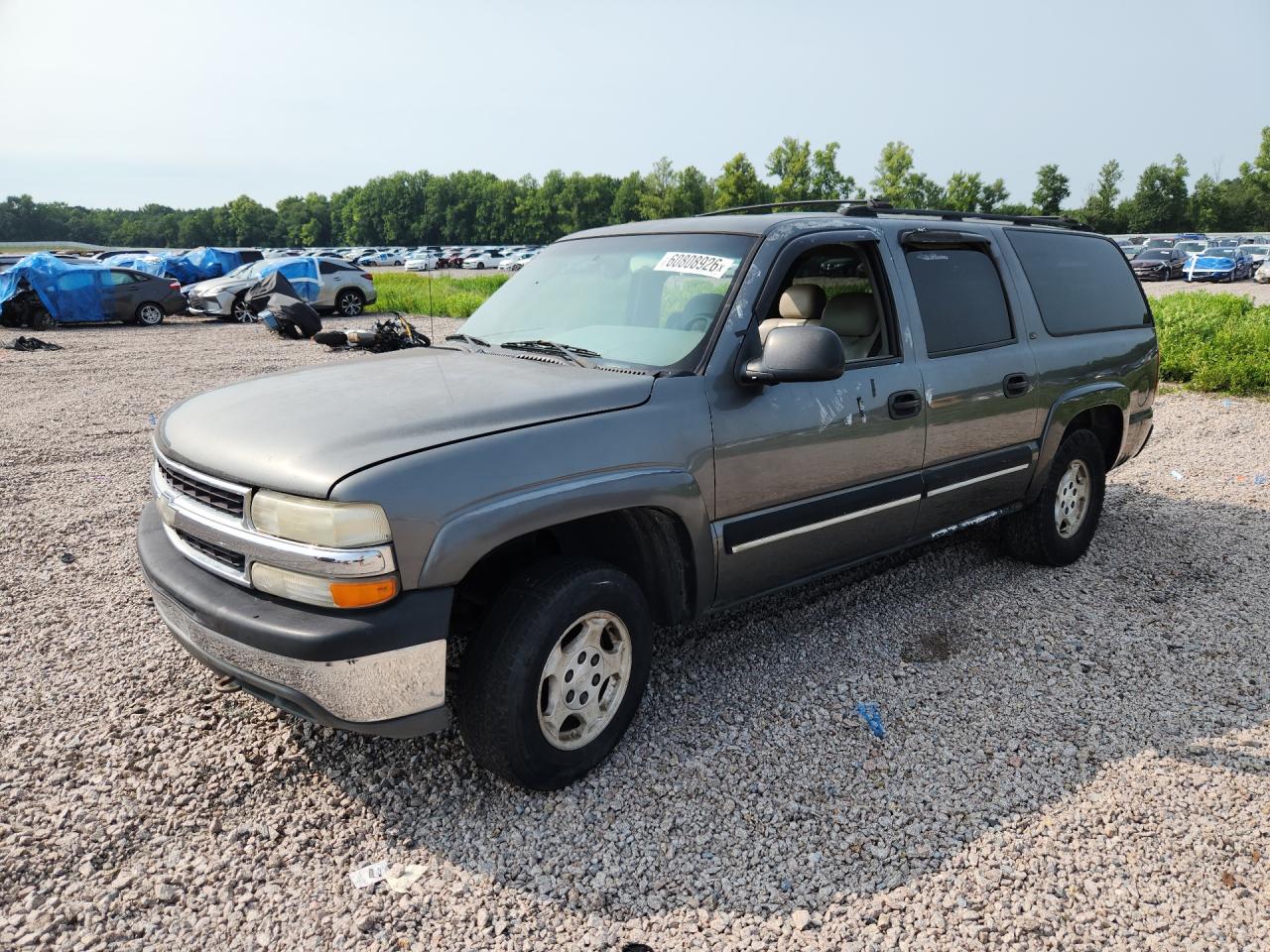 2001 Chevrolet Suburban LS, VIN 3GNFK16T81G188668 — Minor dents and scratches