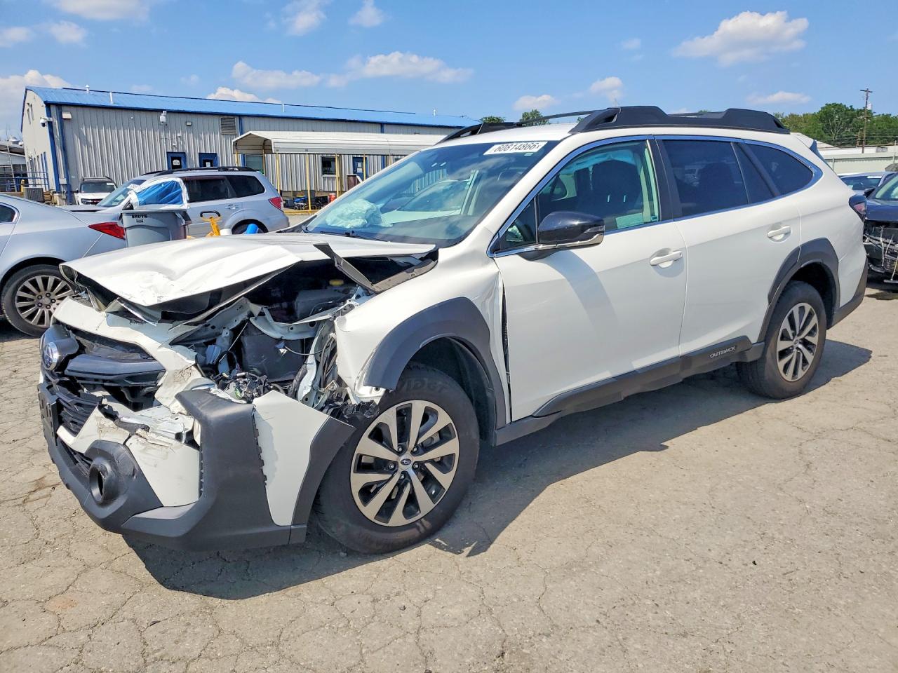 2025 Subaru Outback Premium, VIN 4S4BTADC1S3106142 — Front end