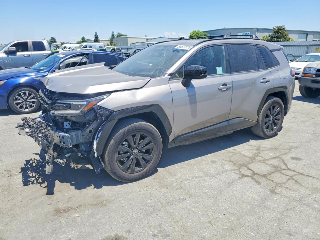 2026 Toyota RAV4 SE, VIN JTM7ERAV3TJ005349 — Перед