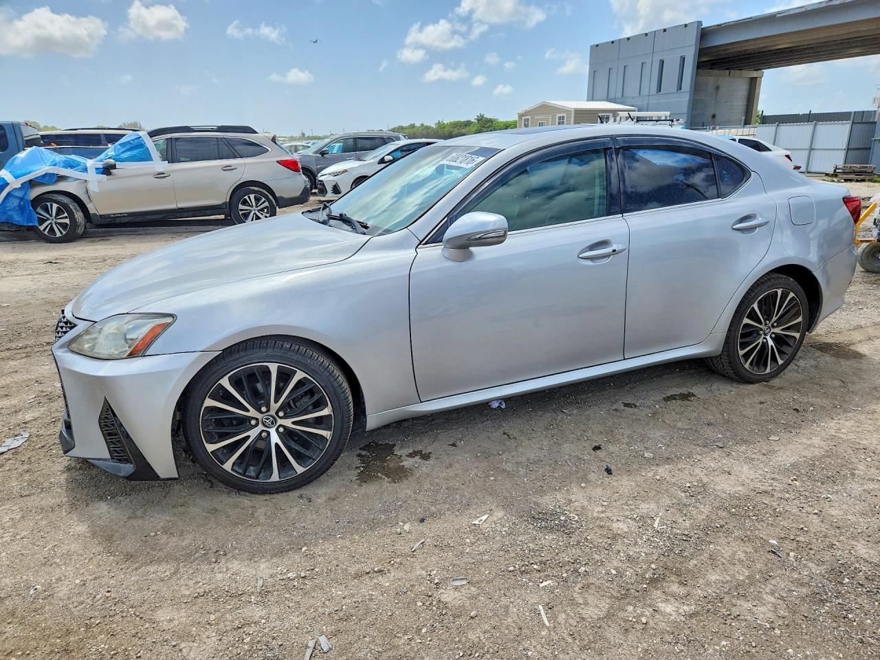 2012 Lexus IS 250, VIN JTHCF5C27C5059428 — Мелкие вмятины и царапины