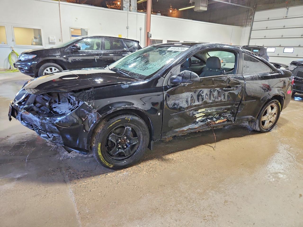 2007 Pontiac G5, VIN 1G2AL15F777148313 — Front end