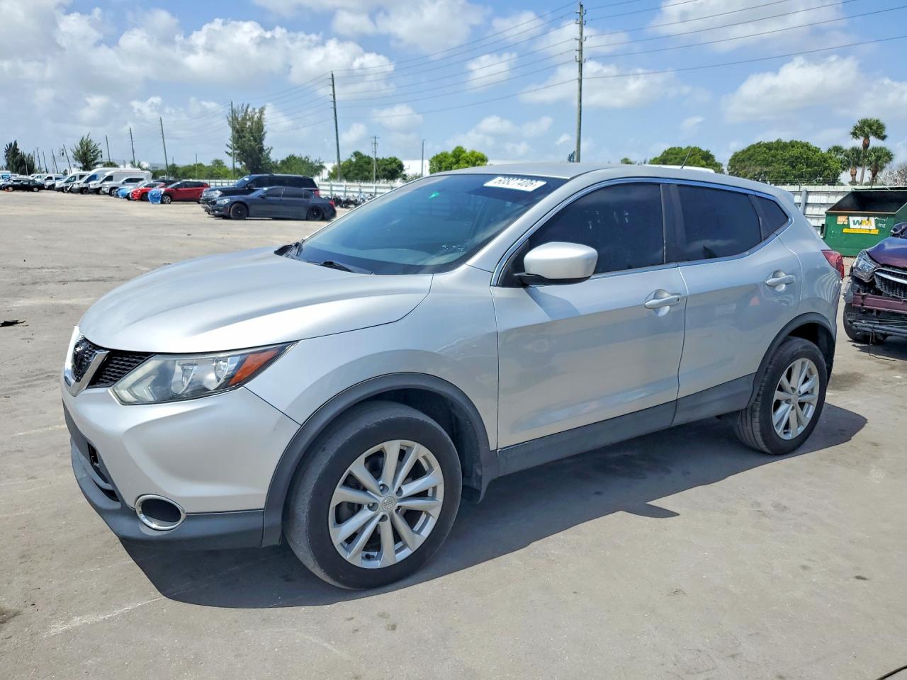 2017 Nissan Rogue SV, VIN JN1BJ1CP9HW009974 — Prior damage history