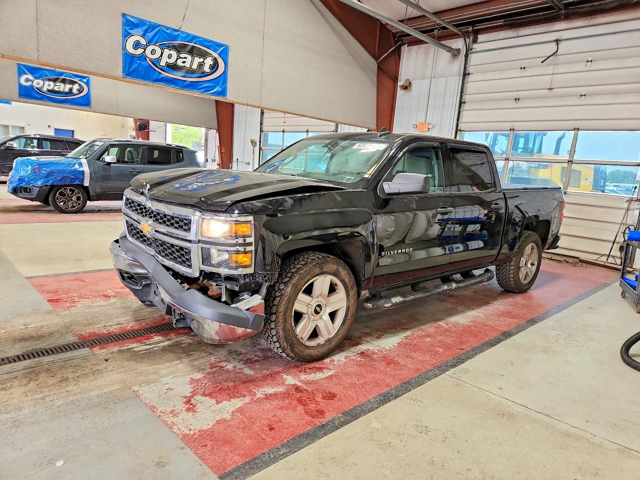 2015 Chevrolet Silverado 1500 LS, VIN 3GCUKPEC6FG238026 — Front end