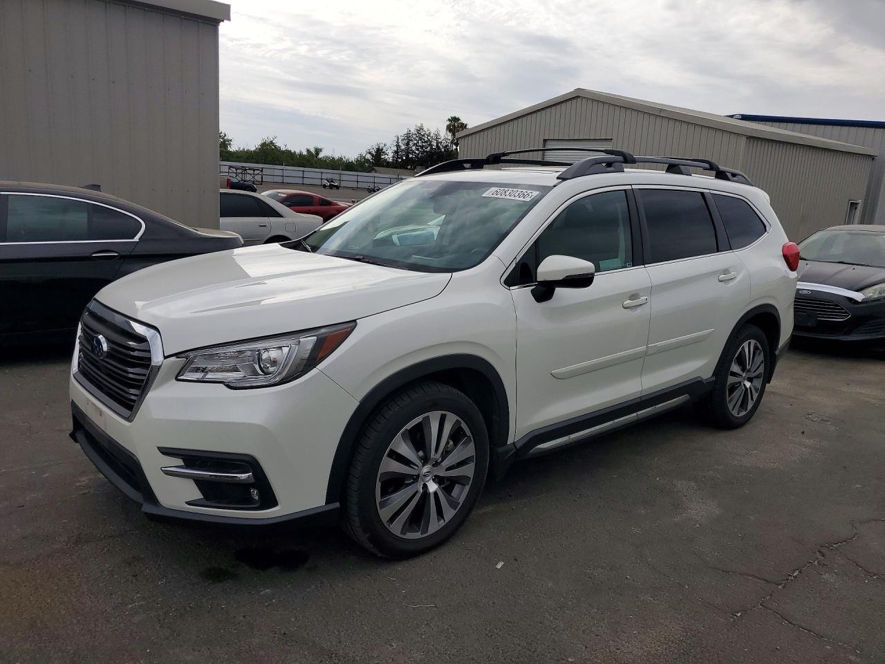 2020 Subaru Ascent Limited, VIN 4S4WMAPD7L3461661 — Rear end