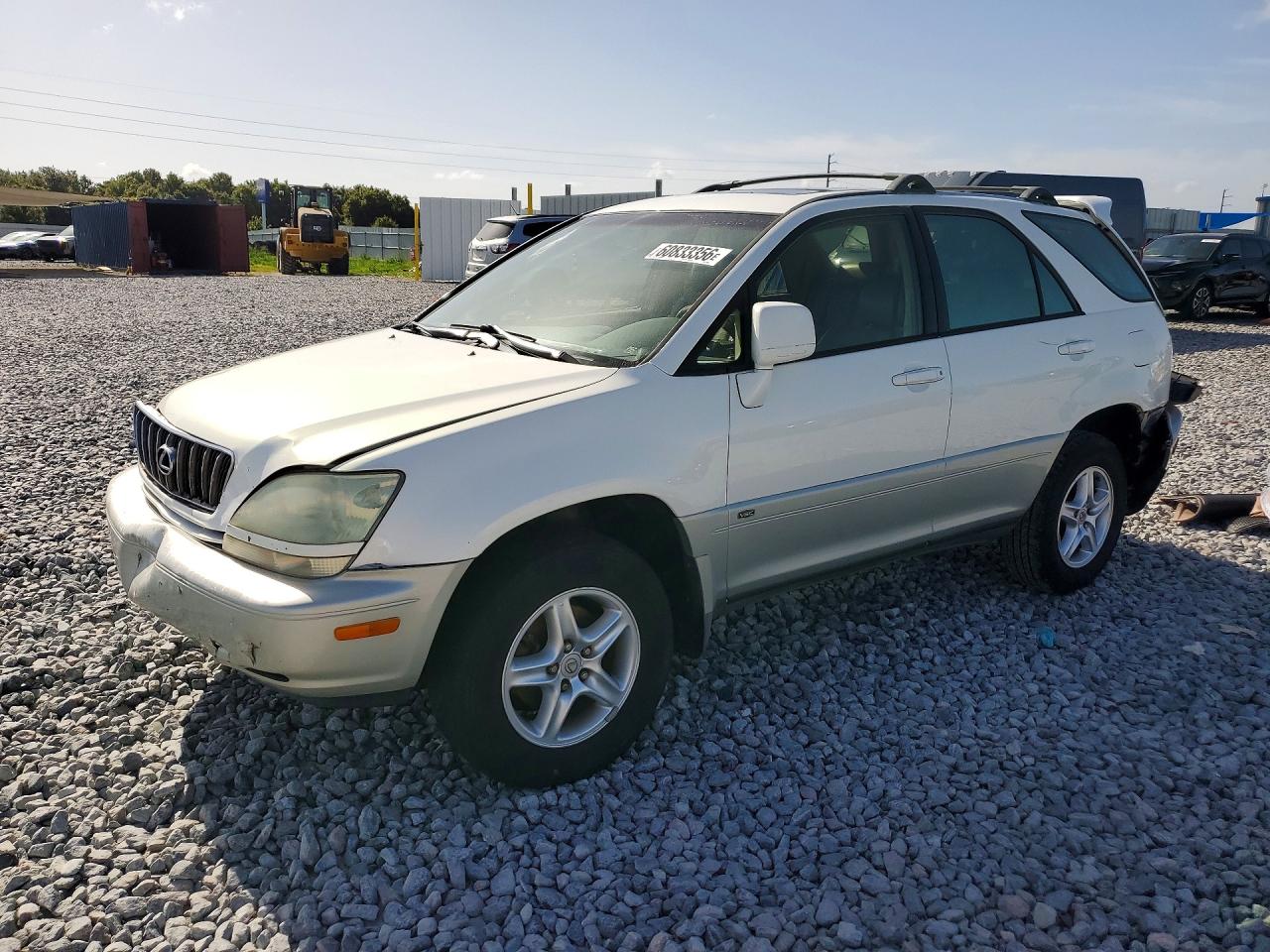 2001 Lexus RX 300, VIN JTJGF10U510110496 — Rear end