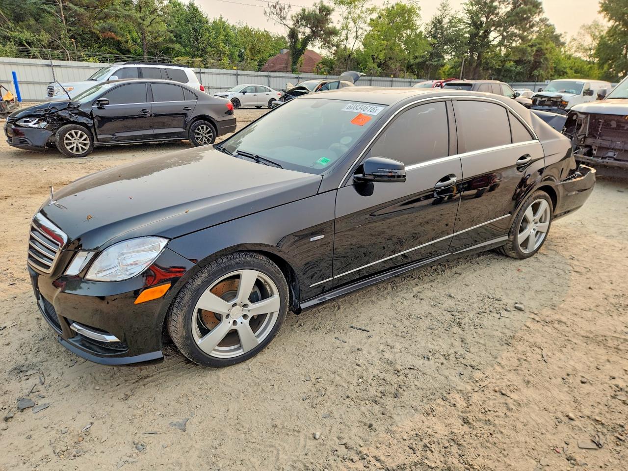 2012 Mercedes-Benz E 350 Sport, VIN WDDHF5KB7CA585208 — Rear end