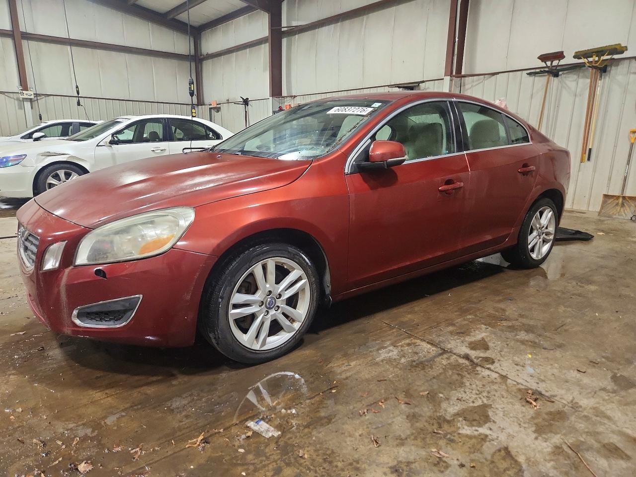 2013 Volvo S60 T5, VIN YV1612FH9D1219257 — Front end