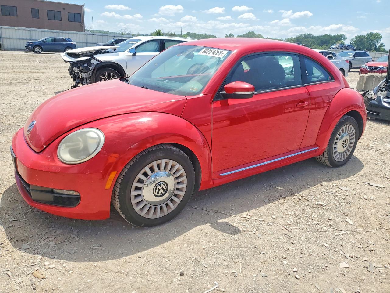 2013 Volkswagen Beetle 2.5L, VIN 3VWJP7AT6DM671948 — Front end