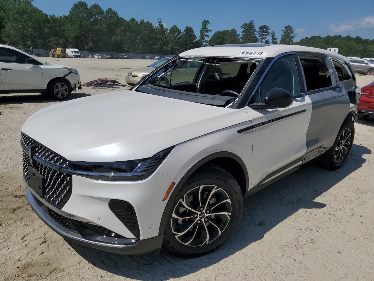 2024 Lincoln Nautilus Premiere, VIN 5LMPJ8JA0RJ854049 — Stripped