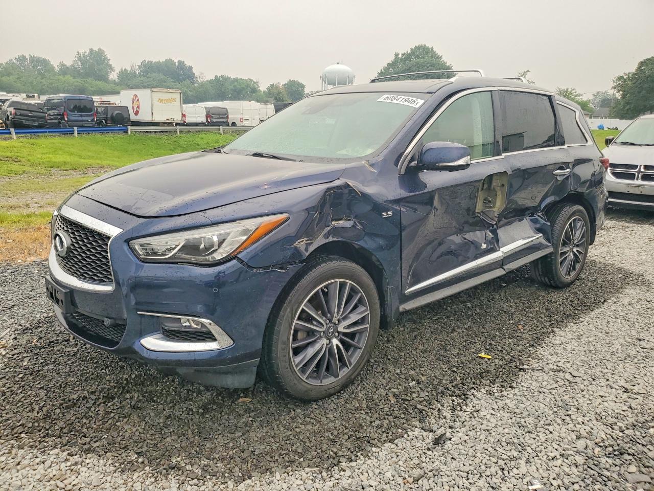 2017 Infiniti QX60, VIN 5N1DL0MMXHC525028 — Side