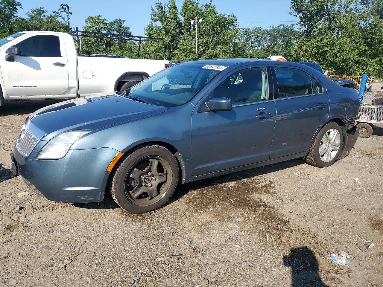 2011 Mercury Milan, VIN 3MEHM0HA6BR600382 — Rear end